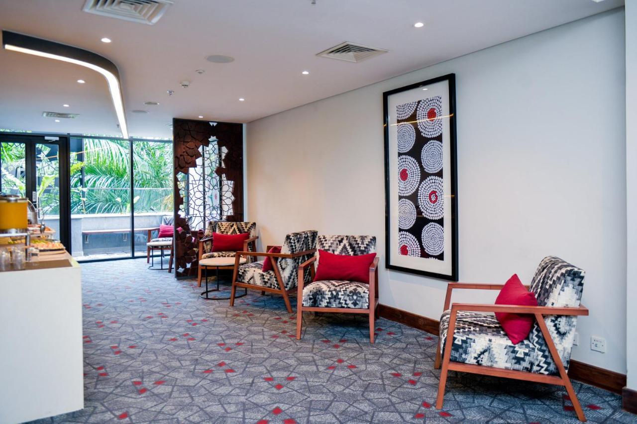 Crowne Plaza - Dar Es Salaam By Ihg Hotel ภายนอก รูปภาพ