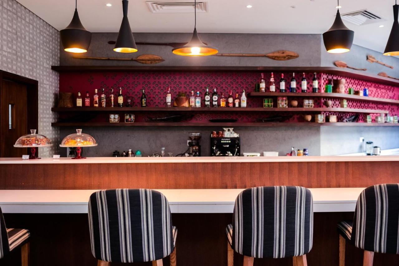 Crowne Plaza - Dar Es Salaam By Ihg Hotel ภายนอก รูปภาพ